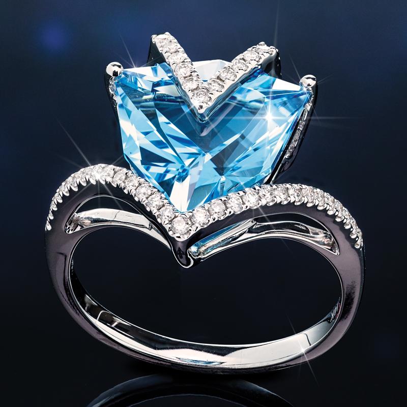14K White Gold Swiss Blue Topaz Ring (5.07 ctw)